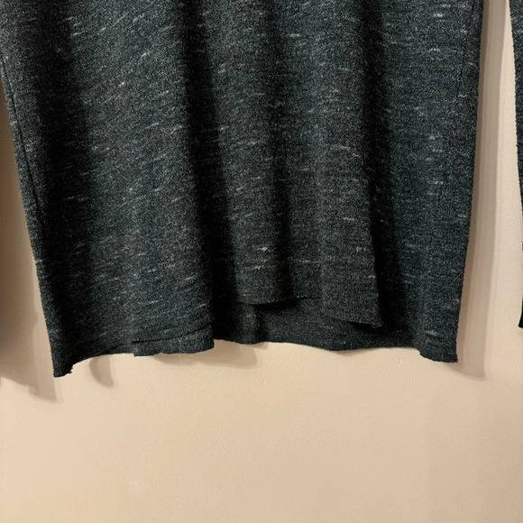 Aritzia Wilfred Berri Black Crewneck Lightweight Shirt Women Size  XS - Picture 3 of 6